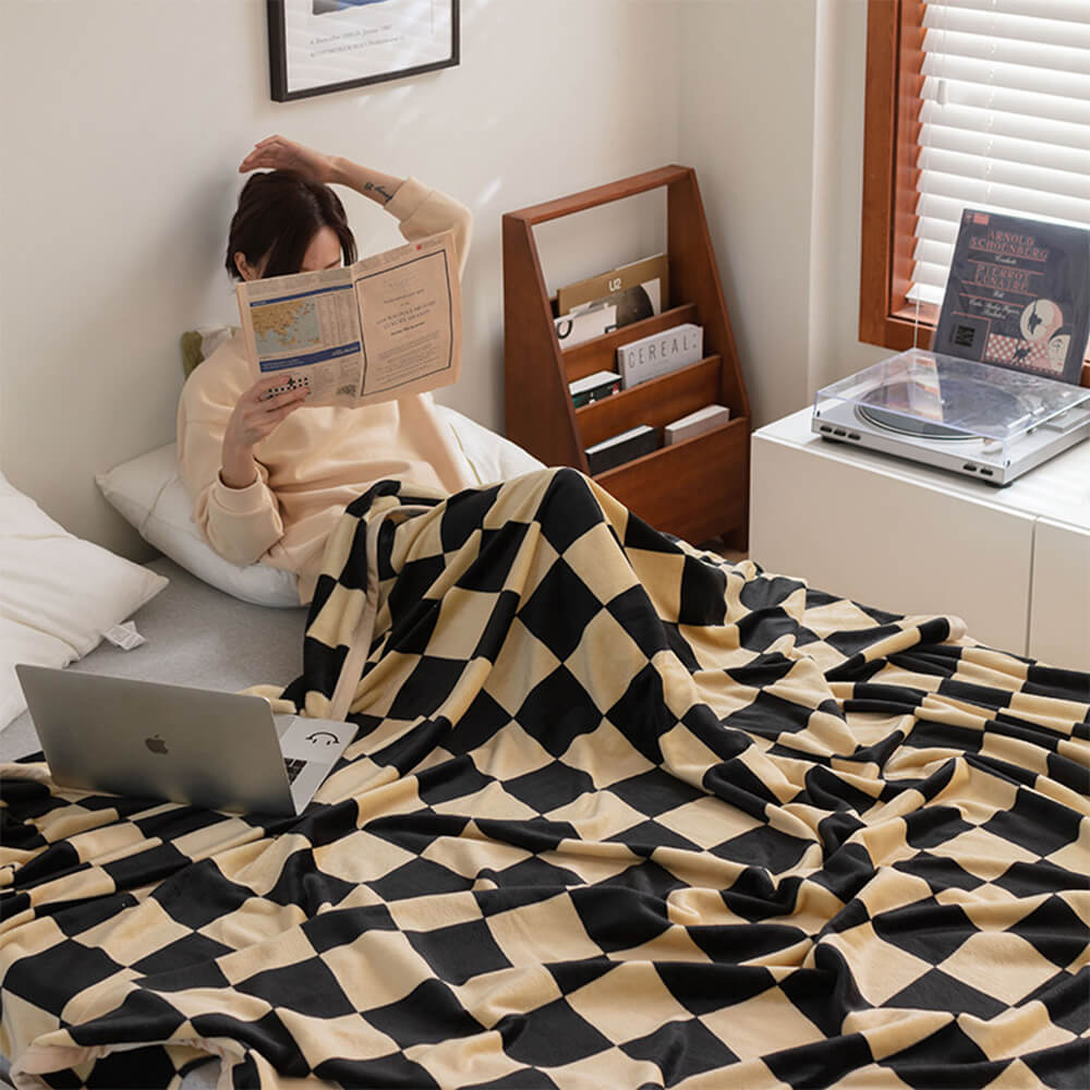 Contrasting Checkerboard Multi-Purpose Flannel Blanket