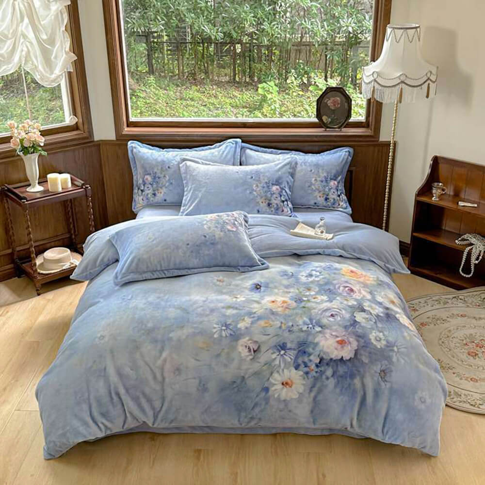 Timeless Floral Milk Velvet Warm Anti-Static Bed Sheet Set