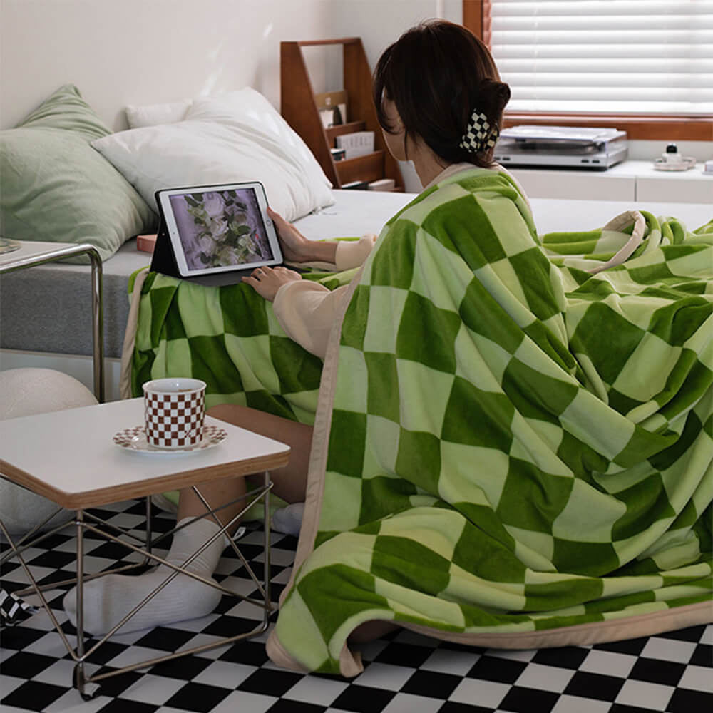 Contrasting Checkerboard Multi-Purpose Flannel Blanket