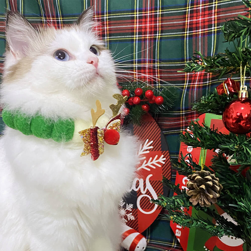 Christmas Pom Pom Ball Ornaments Adjustable Dog & Cat Bib Collar