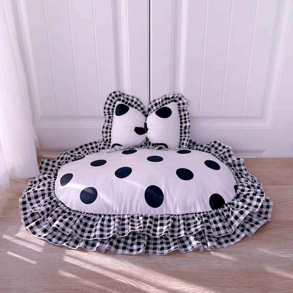 Cute Princess Ruffle Trim Removable Oval Cushion Dog Bed