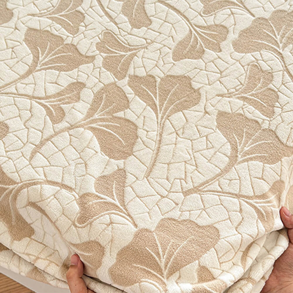 Ginkgo Leaf Soft Breathable Microfiber Fitted Sheet Mattress Cover