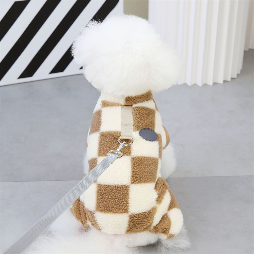 Checkered Fleece Dog Jacket – Bold Style and Warmth for Winter Walks