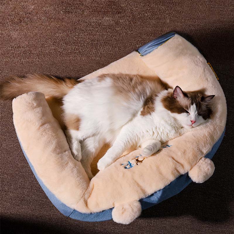 Cute Bear Shape Sofa Cat Bed