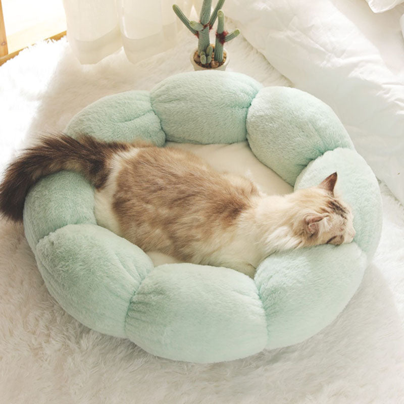 Cama para gatos con forma de flor para dormir profundamente